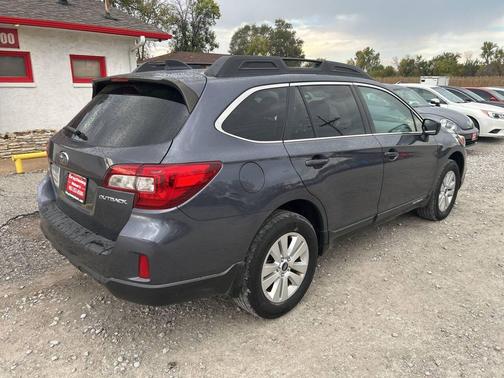 2016 Subaru Outback 2.5i Premium