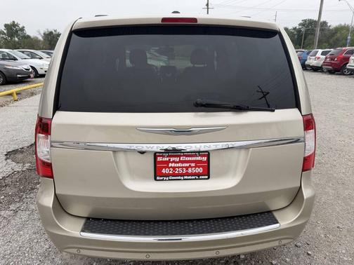 Cashmere Pearlcoat 2013 Chrysler Town & Country Touring-L