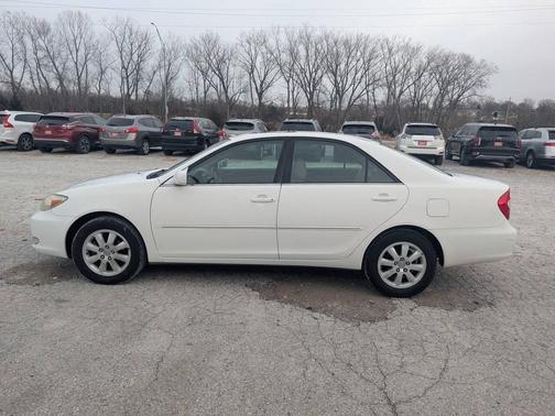 2003 Toyota Camry XLE