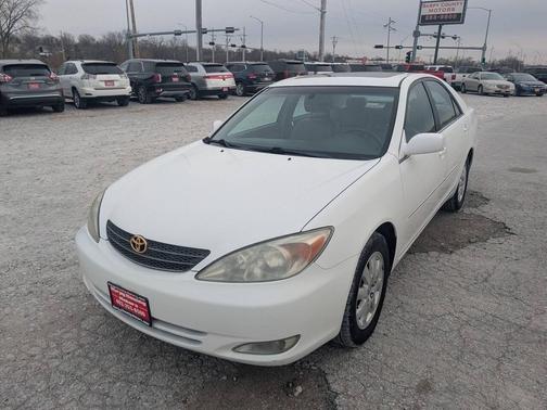 2003 Toyota Camry XLE
