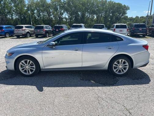 2017 Chevrolet Malibu 1LT