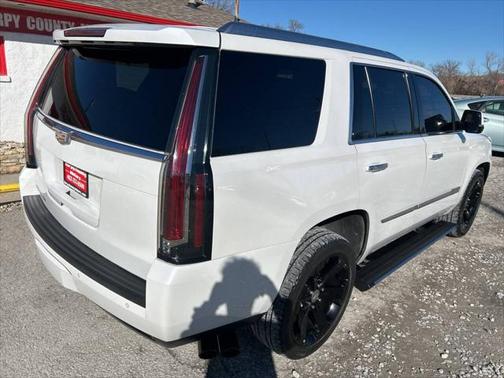 2016 Cadillac Escalade Platinum