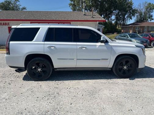 2016 Cadillac Escalade Platinum