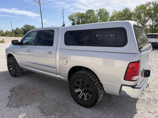 Bright Silver Metallic Clearcoat 2013 RAM 1500 Big Horn