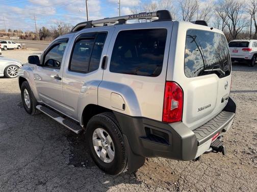 2010 Nissan Xterra S