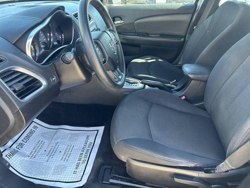 2013 Dodge Avenger SE