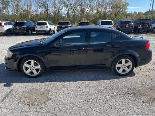 2013 Dodge Avenger SE