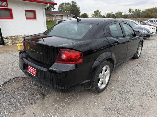 2013 Dodge Avenger SE