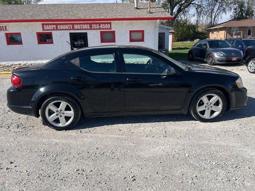2013 Dodge Avenger SE