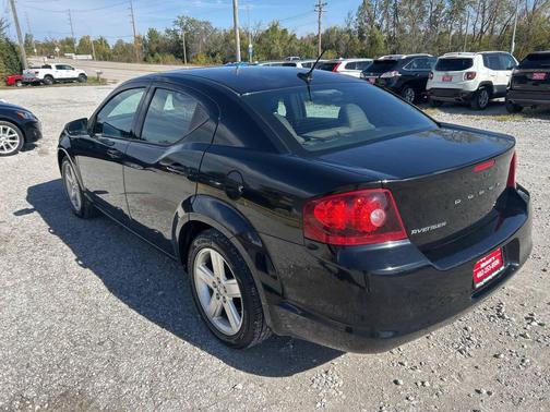 2013 Dodge Avenger SE