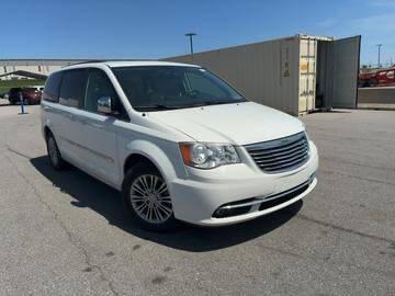 Stone White Clearcoat 2013 Chrysler Town & Country Touring-L