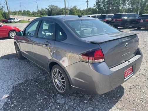 2010 Ford Focus SES