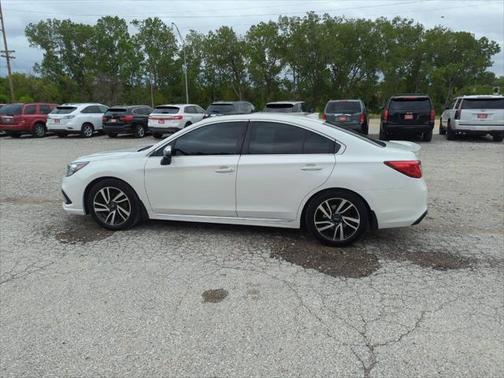 2018 Subaru Legacy Sport