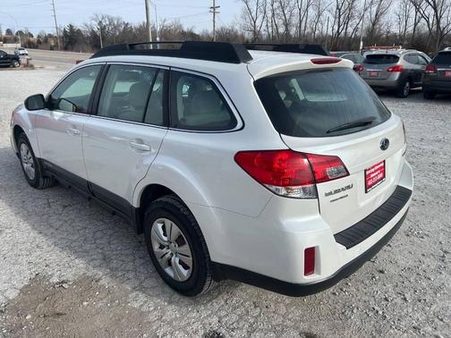2013 Subaru Outback 2.5i