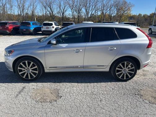 2017 Volvo XC60 T6 Inscription