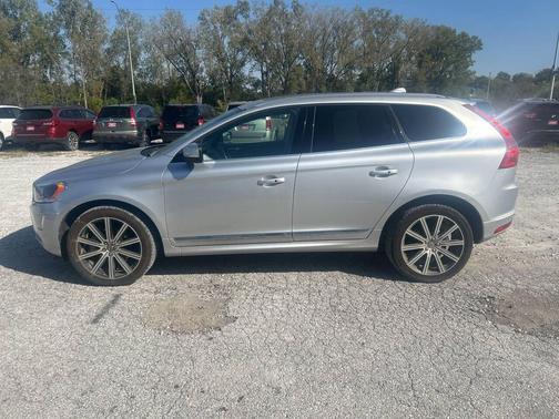 2017 Volvo XC60 T6 Inscription