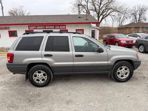 2001 Jeep Grand Cherokee Laredo 4WD