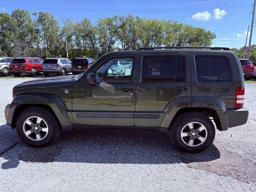 2008 Jeep Liberty Sport