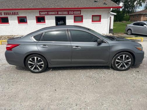 2016 Nissan Altima 2.5 SR