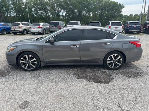 2016 Nissan Altima 2.5 SR