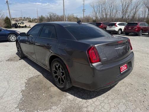 Granite Crystal Metallic Clearcoat 2015 Chrysler 300 S