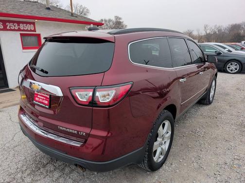 2016 Chevrolet Traverse LTZ