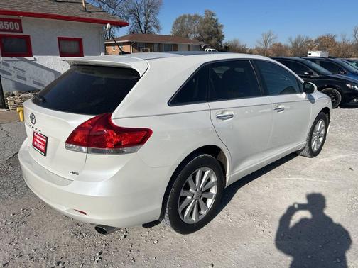 2010 Toyota Venza Base