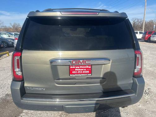 2017 GMC Yukon Denali