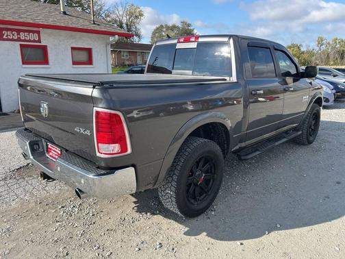 2015 RAM 1500 Laramie