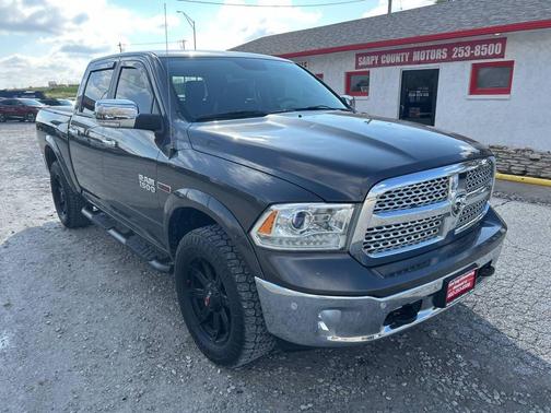2015 RAM 1500 Laramie