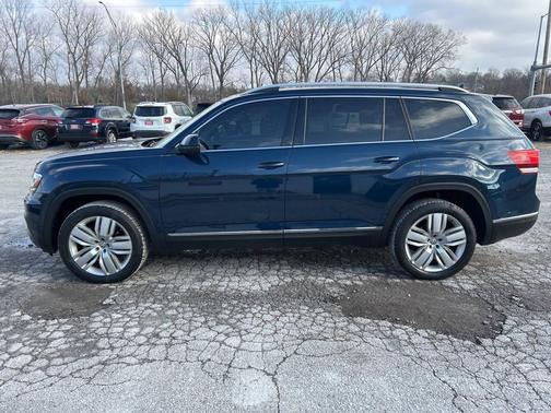 2018 Volkswagen Atlas 3.6L SEL Premium