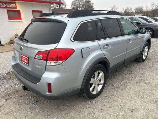 2014 Subaru Outback 2.5i Limited