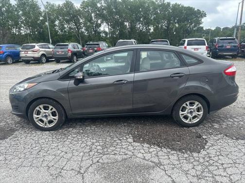 2015 Ford Fiesta SE