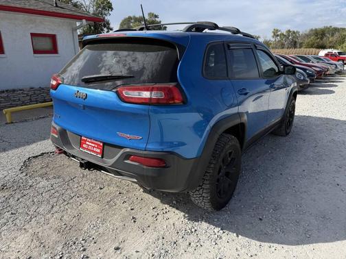 2017 Jeep Cherokee Trailhawk