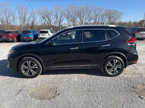 2017 Nissan Rogue SL