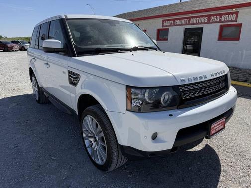 Off White 2012 Land Rover Range Rover Sport HSE