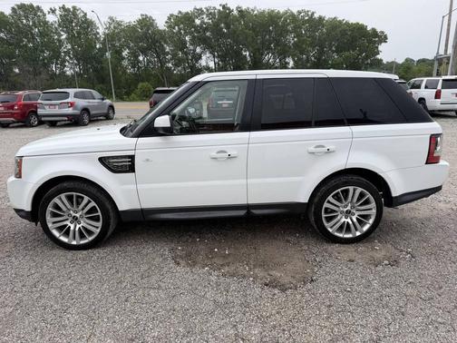 Off White 2012 Land Rover Range Rover Sport HSE