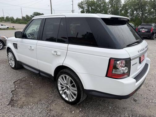 Off White 2012 Land Rover Range Rover Sport HSE