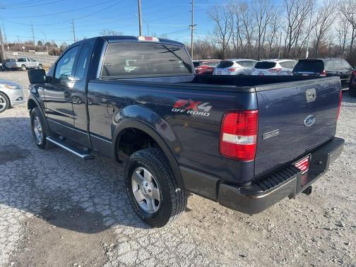 2004 Ford F-150 XLT