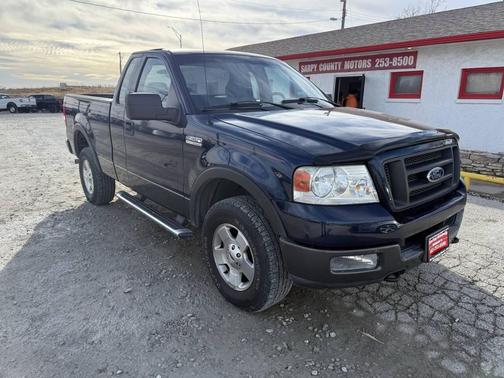 2004 Ford F-150 XLT