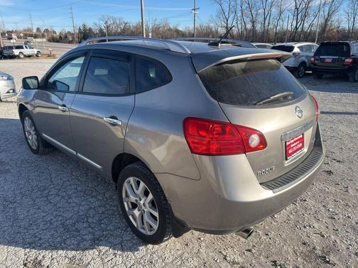 2011 Nissan Rogue SV
