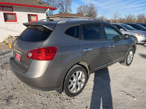 2011 Nissan Rogue SV