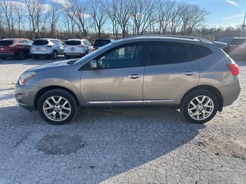 2011 Nissan Rogue SV