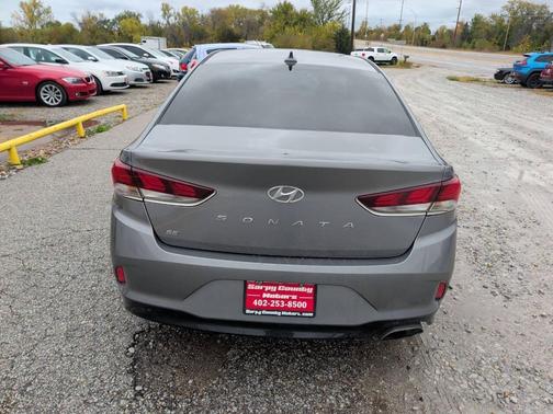 2018 Hyundai SONATA SE