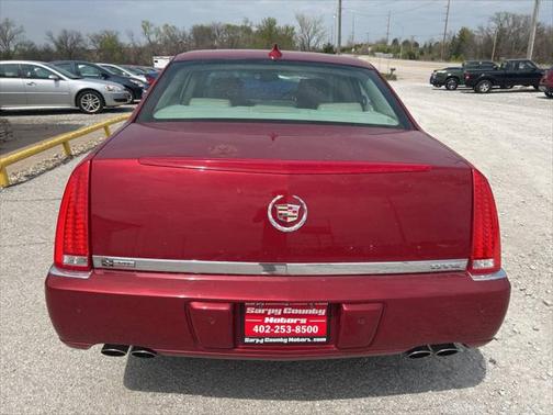2011 Cadillac DTS Luxury Collection