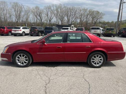 2011 Cadillac DTS Luxury Collection