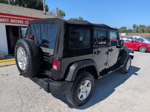 2015 Jeep Wrangler Unlimited Sport