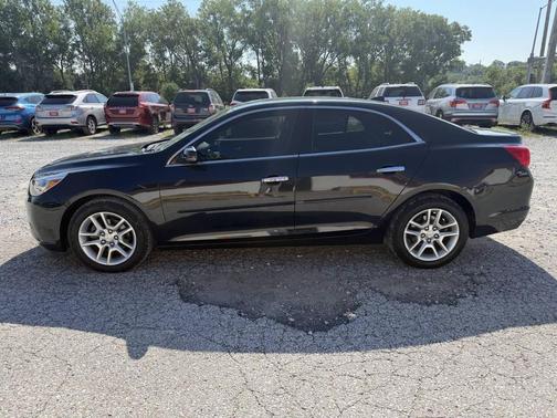 Black 2013 Chevrolet Malibu 1LT