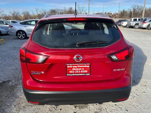 2018 Nissan Rogue Sport SV