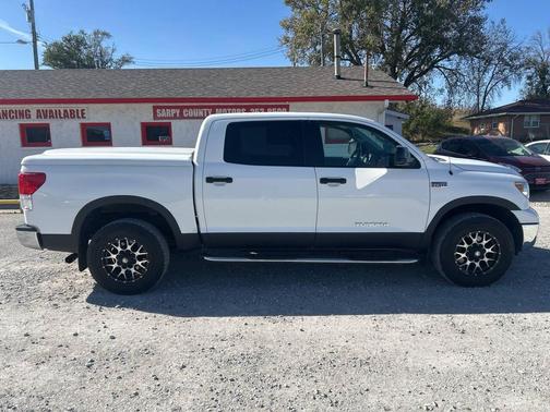 2011 Toyota Tundra Grade
